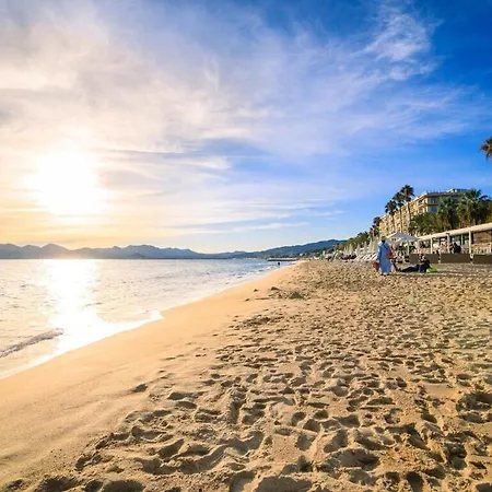 Rio - 200 M Plages - App 6pers- Climatise, Terrasse, Piscine, Parking Apartment
